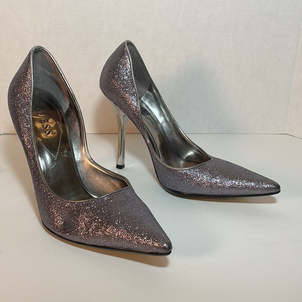 Guess silver glitter stilettos mirrored 4.5” heel. Perfect Sz 9